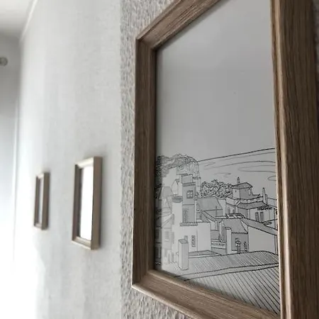 Beautiful 1 Bed Sea View *